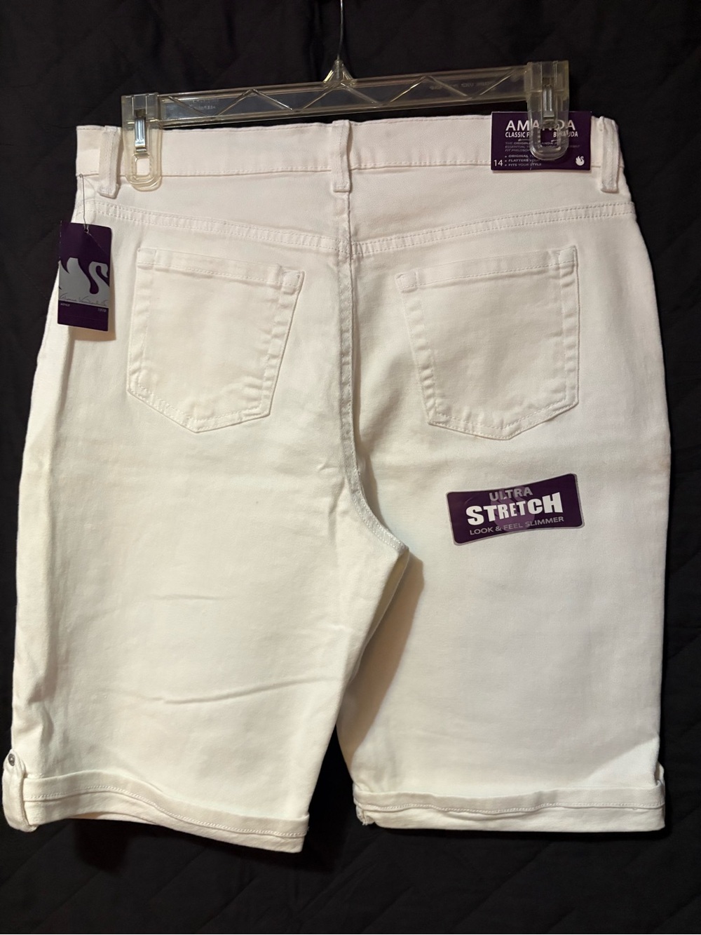 Gloria Vanderbilt White Bermuda Shorts #2010 - Picture 4 of 7